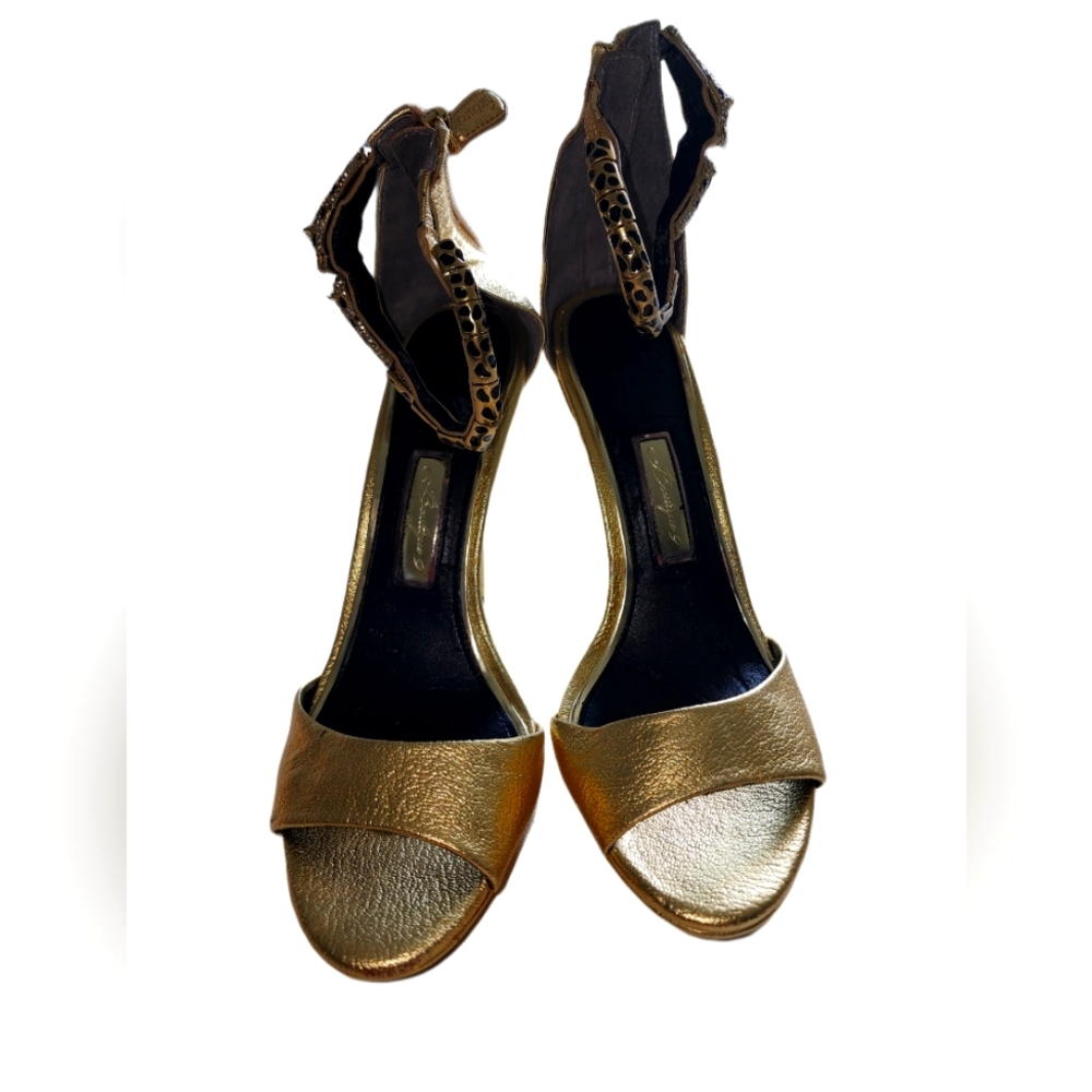 Nine West Boutique- Gold Platform Sandal (Never Worn)
